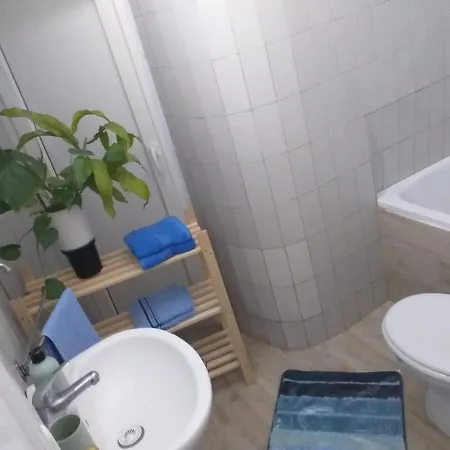 شقة Skadarska Blue